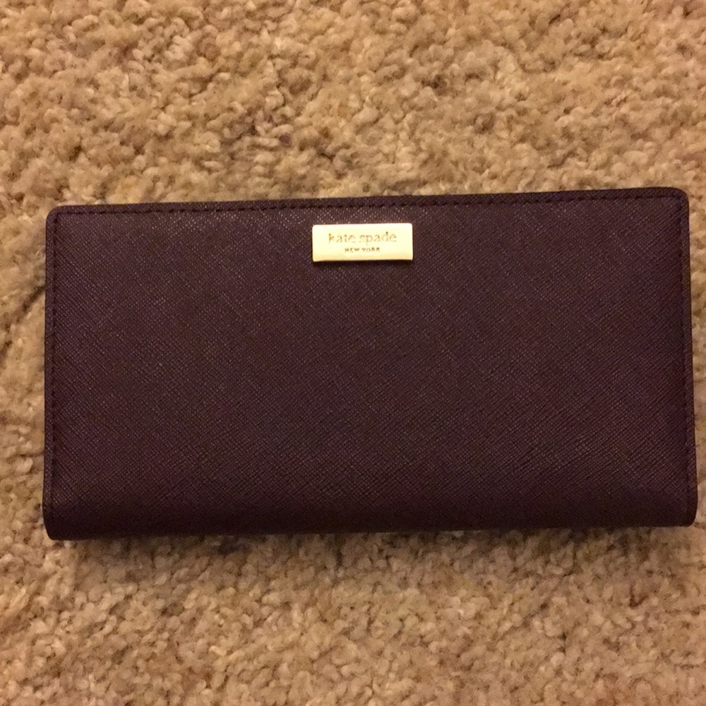 BRAND NEW KATE SPADE WALLET